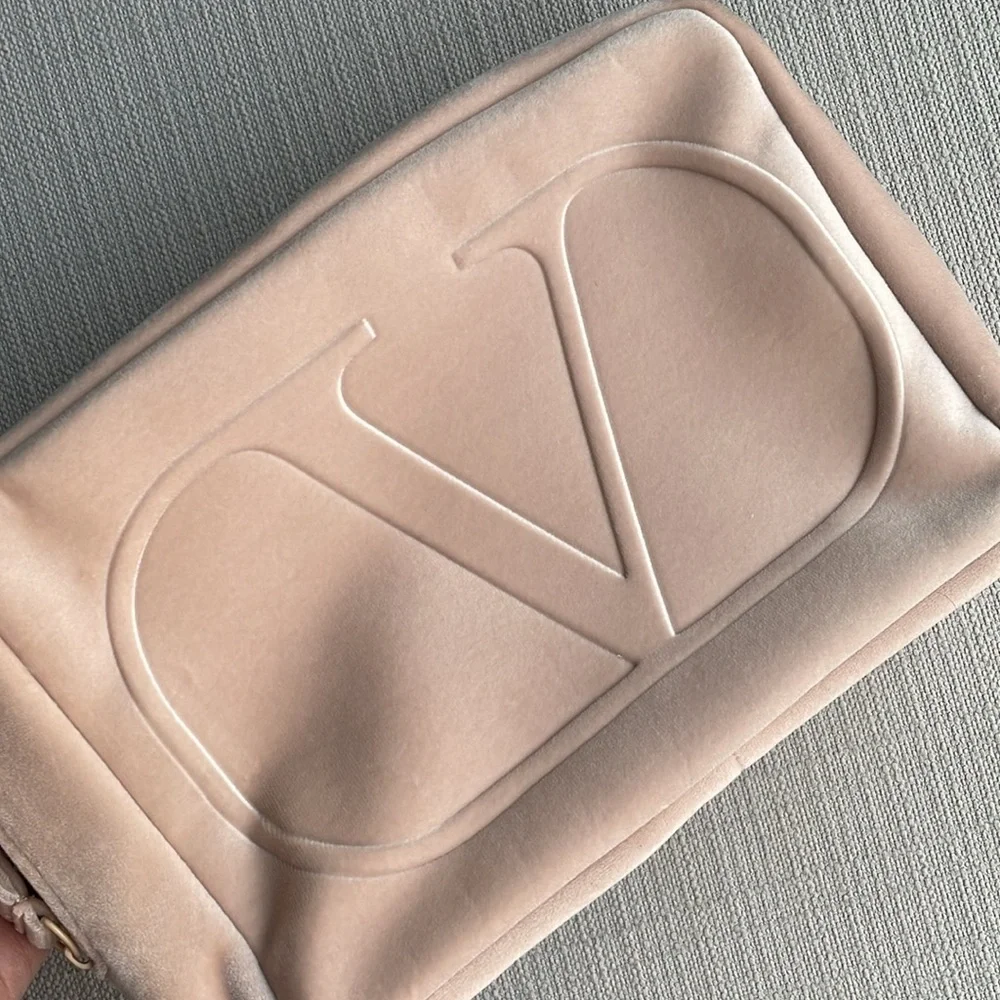 Valentino beauty makeup Cosmetic Case pouch